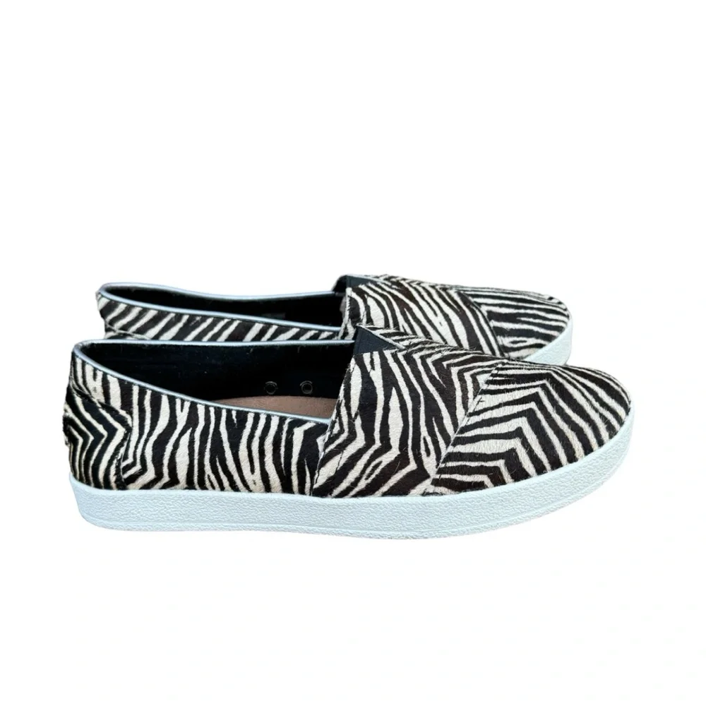 TOMS Avalon Zebra Print Genuine Calf Hair Slip On Women’s Sneakers Size 7